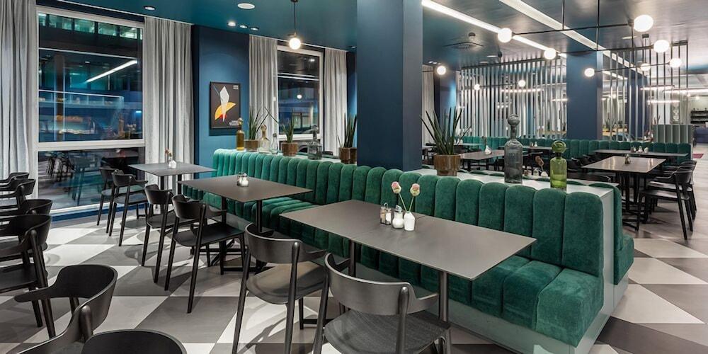 Acom-hotel 4* Wiedeń